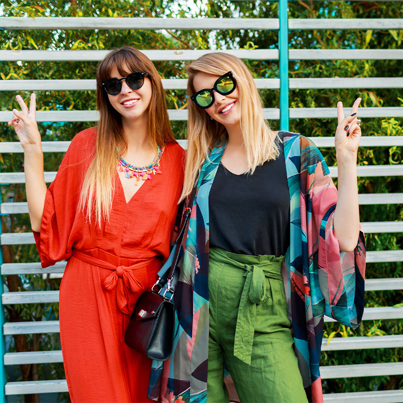 Sexy Clutches: Cách Mua & Đeo Túi Clutch Thiết kế